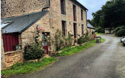 Maison d’habitation avec jardin située « Moulin du Garo » à PLOUGUIN (29830)